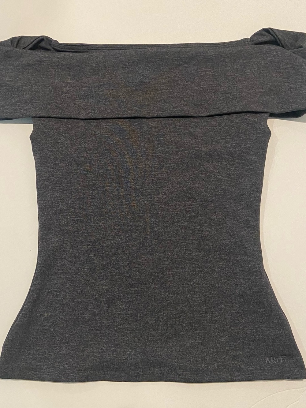 Off-Shoulder Dark Gray Women’s Top — ARITZIA Size XS